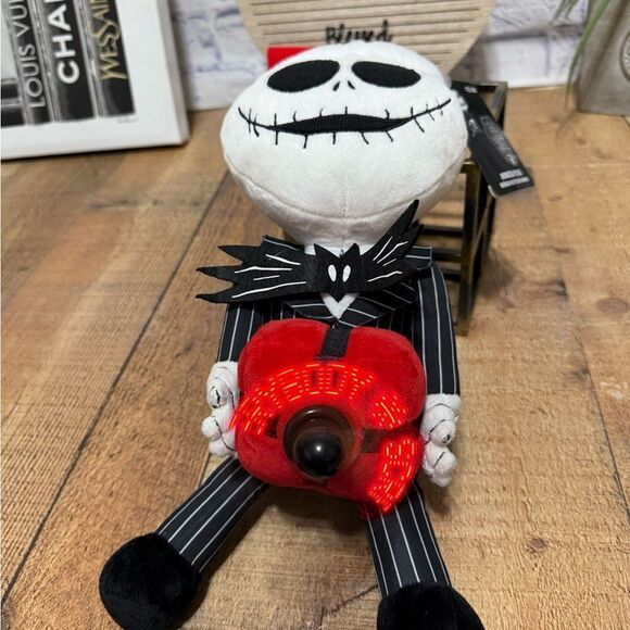 The Nightmare Before Christmas Jack Skellington Message Fan Plush nwt - Picture 9 of 11